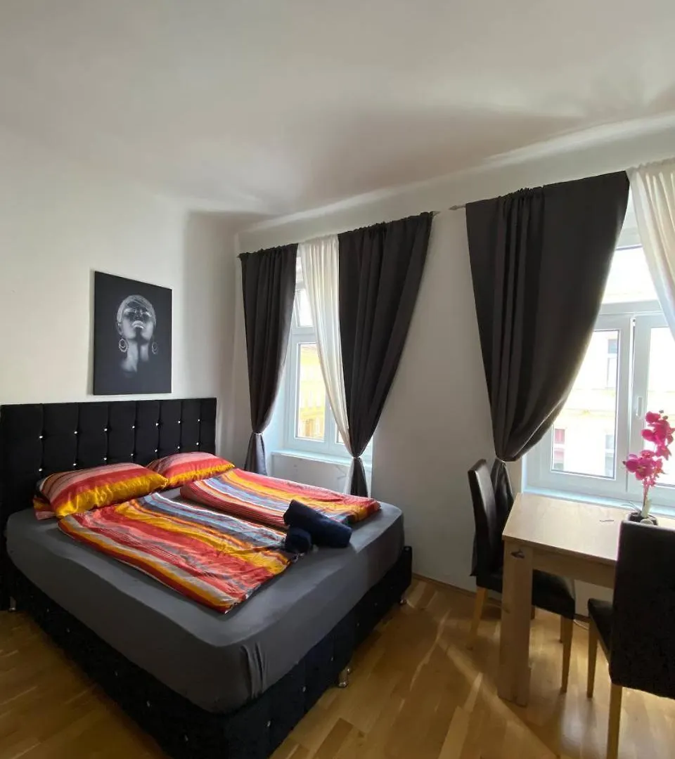 Deluxe Studio In Josefstaedter Strasse Area Διαμέρισμα Βιέννη